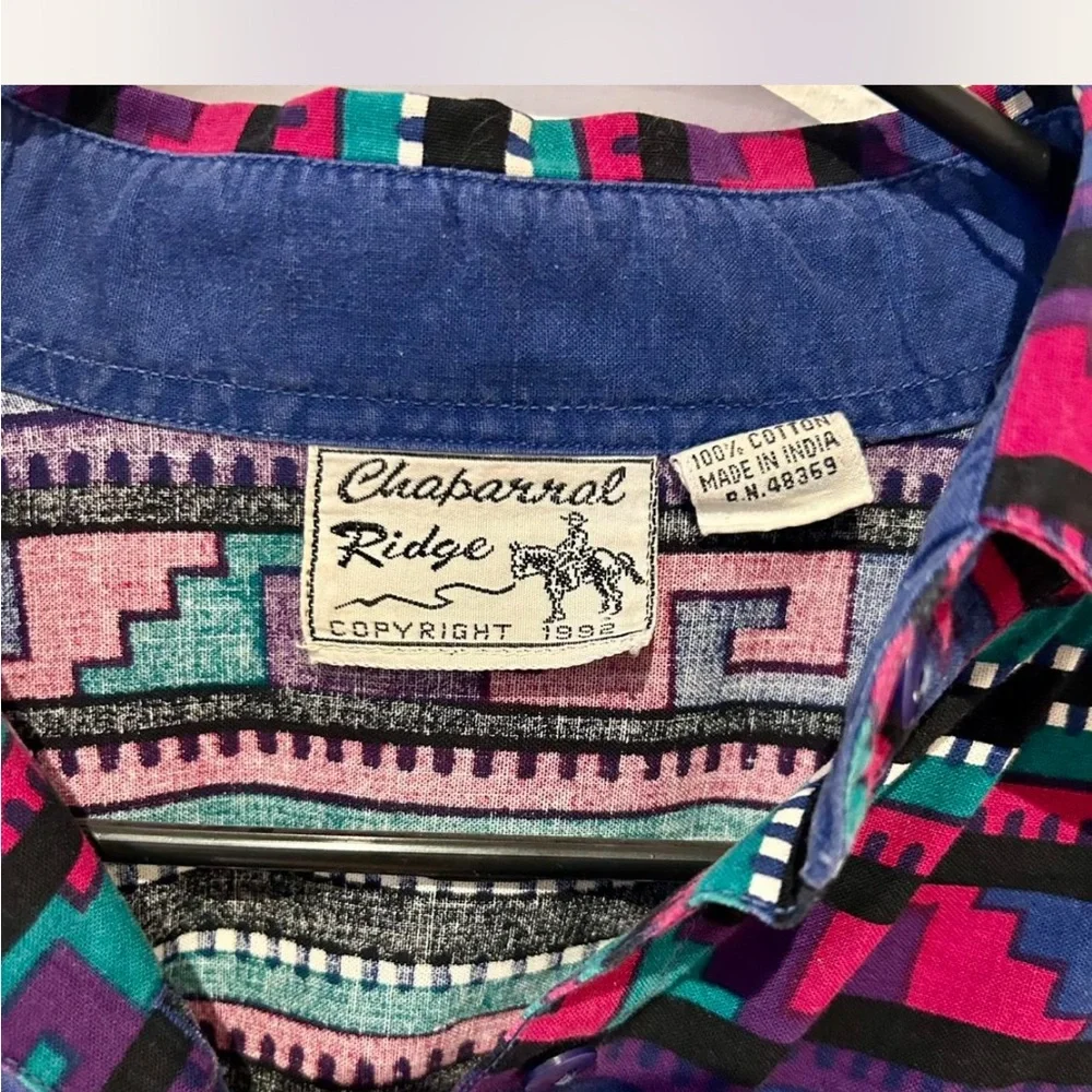 Colorful Geometric Pattern Shirt - Picture 3 of 3